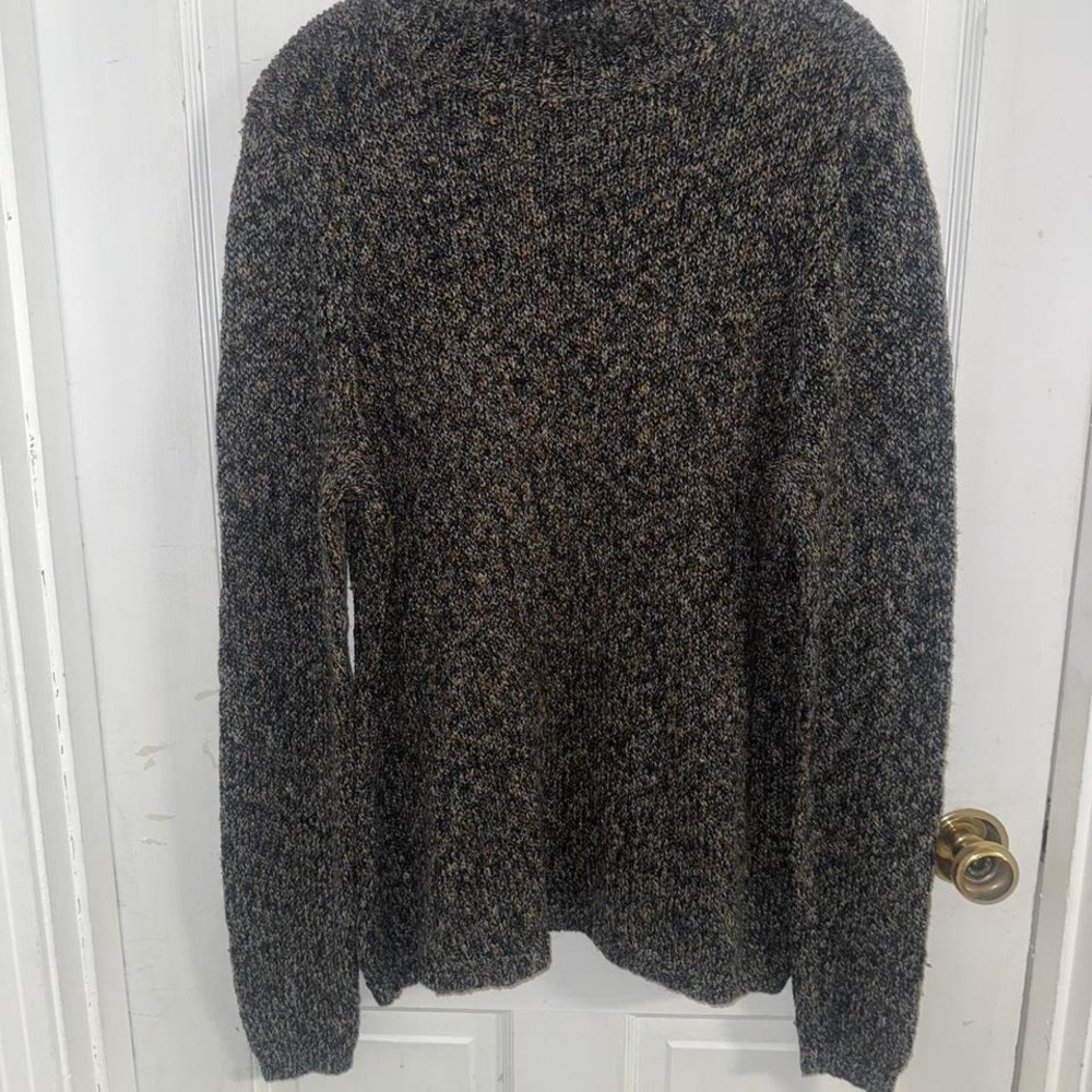 Brown, grey, and tan Gander Mtn. sweater, size 1X
